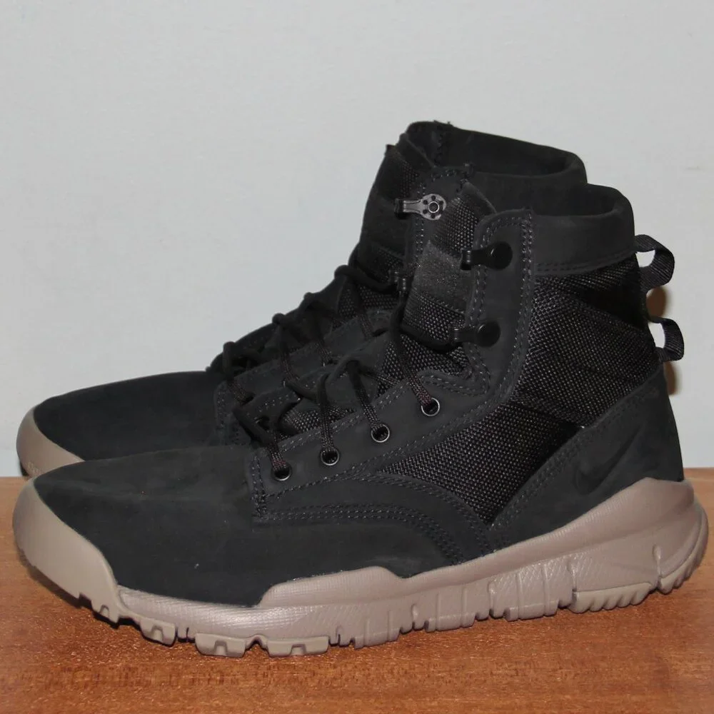 Nike SFB Field 6